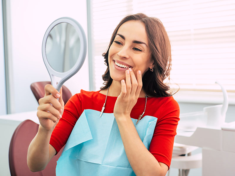 Dentist 47401