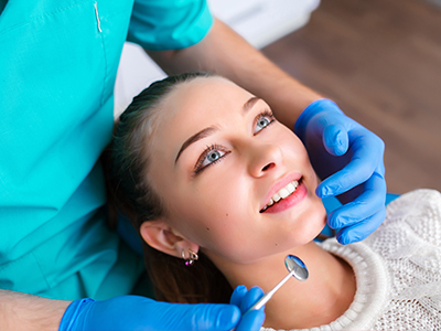 Dentist 47401